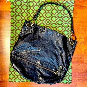 OR YANY ALLIGATOR BLACK PATENT LEATHER HOBO